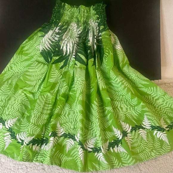 Girls (Large) Colorful Summer Green Ruched Tiered Strapless 2 Piece Sundress - Picture 6 of 7